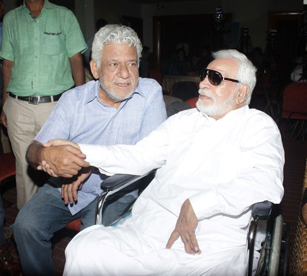 kader khan sick and hospitalized in canda