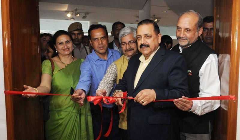 jitendra singh speaks to promte new talents