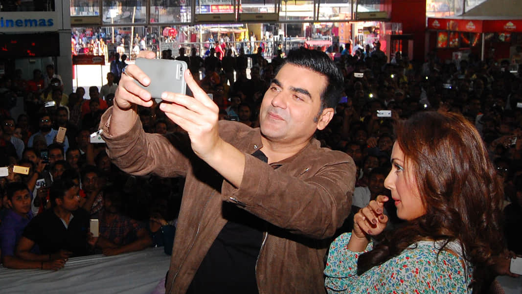 film star arbaz khan in kanpur