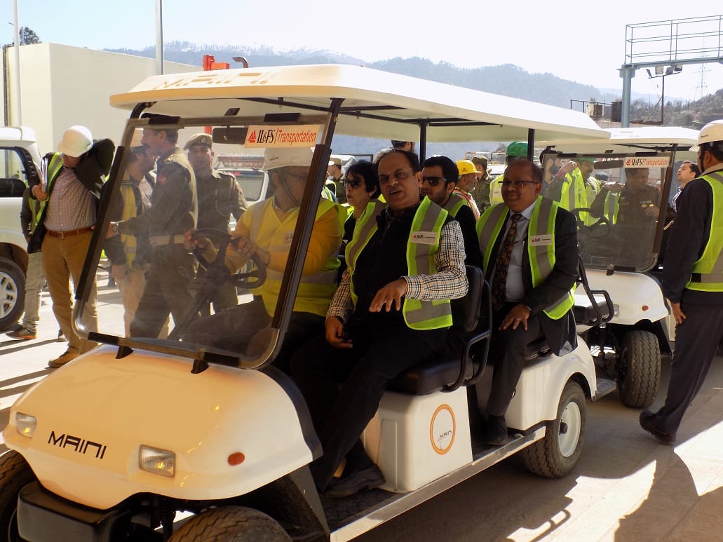 Soon the opening of Asia's longest tunnel