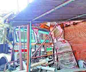 Truck rushes in house
