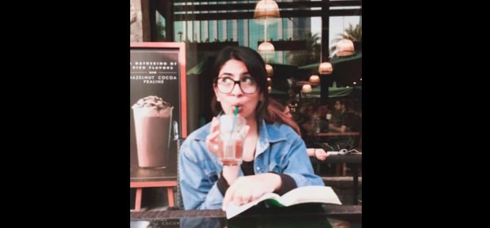Gurmehar Kaur again trolling on social media for her first blog