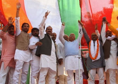 lalu yadav hilerious  funny speech at varanasi