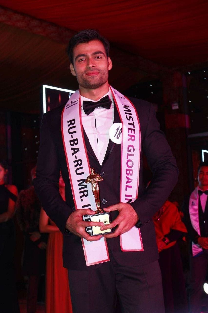 Shreekant Diwedi become Mr global india 2017
