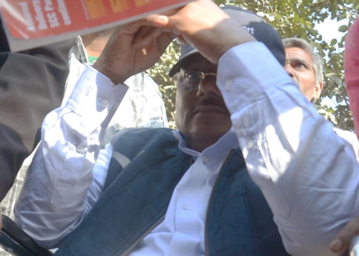 advocates beats yadav singh in lucknow court