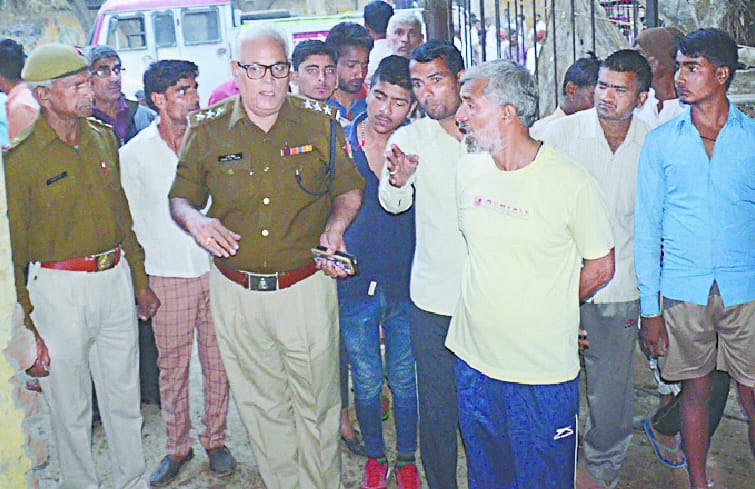 Dairy kamdhenu fire, scorched 30 cattle