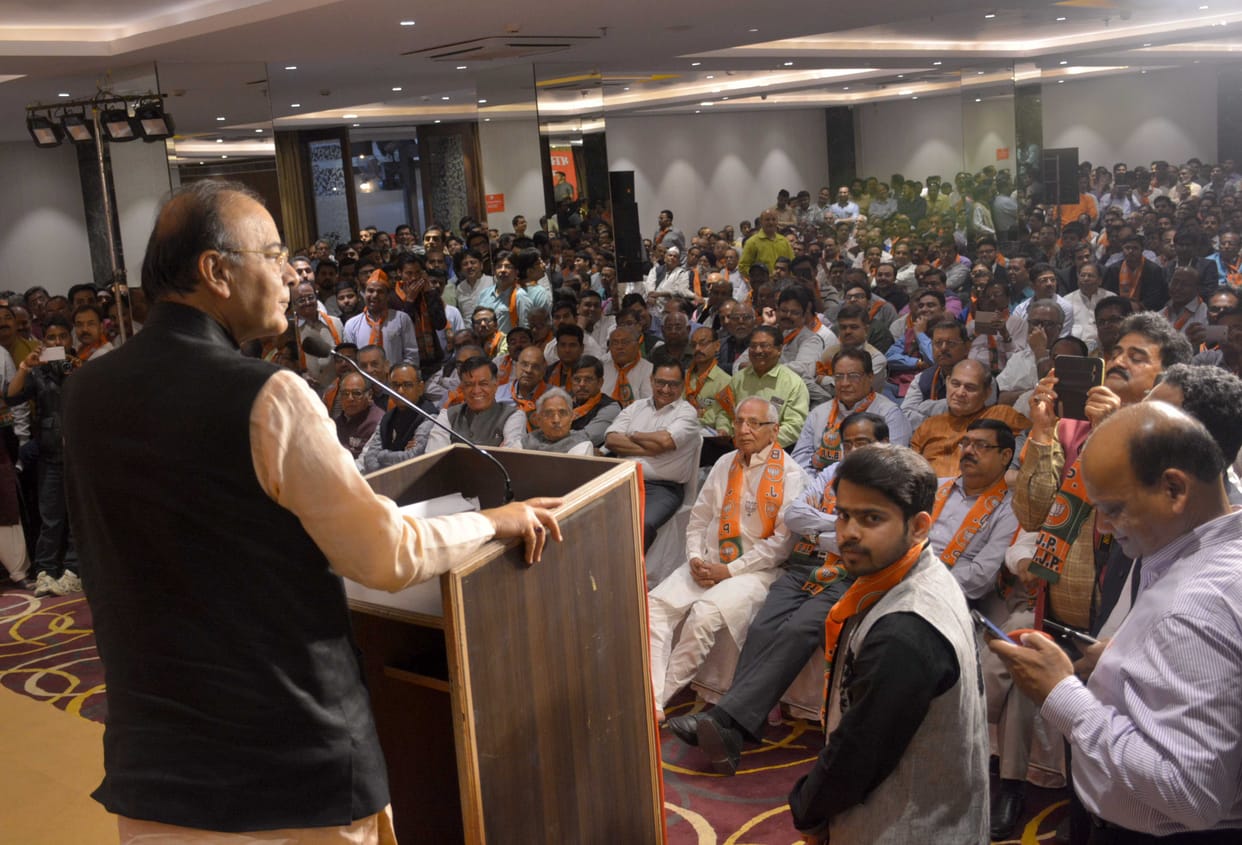 arun jaitliey target sp-congress alliance, saya congress is not a national party