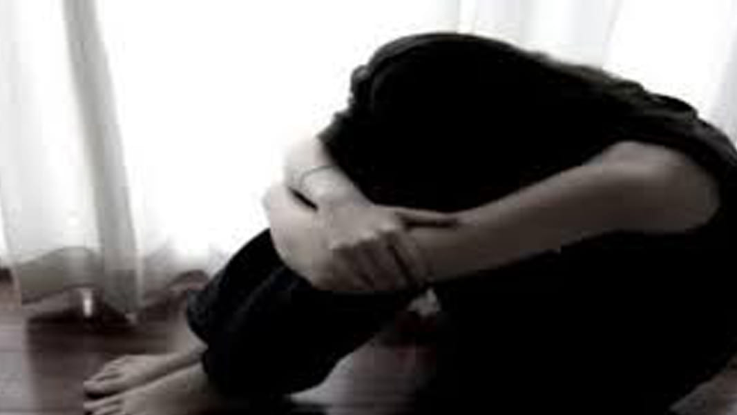 girl commits suicide in kannauj