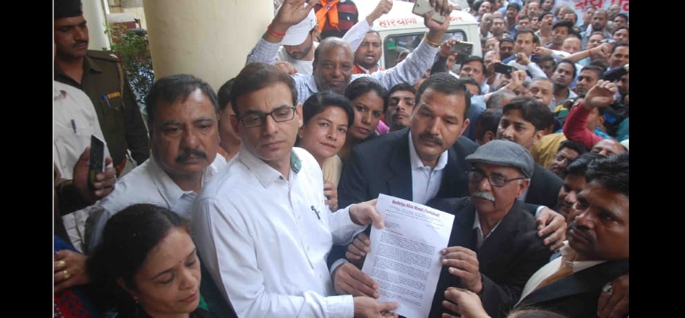 protest in faridabad against attack over hindu organisations in kerala