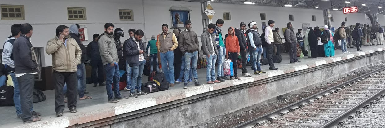 InterCity's engine failure, passenger upset