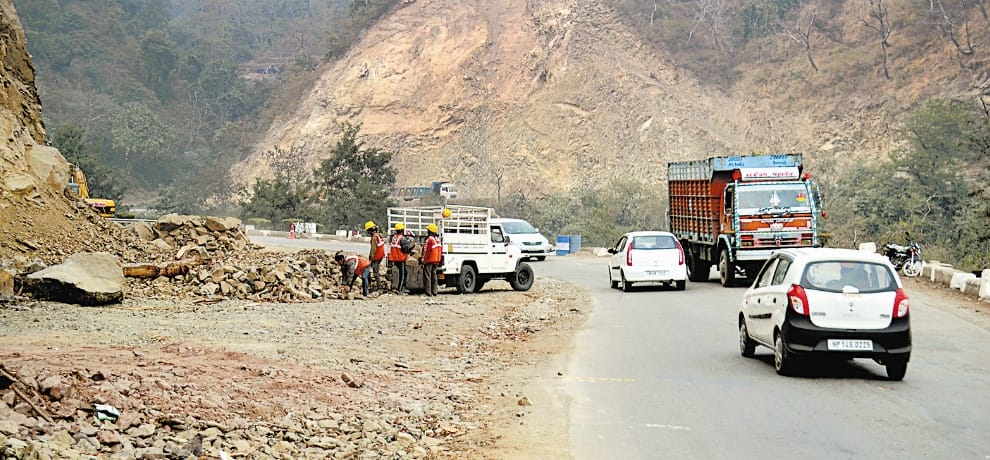 Mulity excel vichel not allowed in day on NH 
