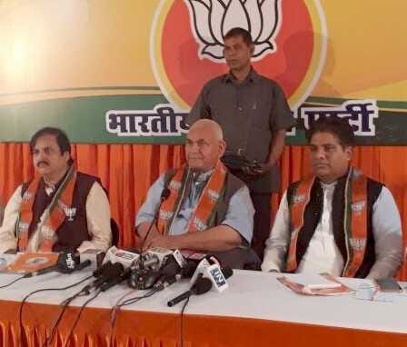 manoj sinha target lalu yadav for his lalten comment