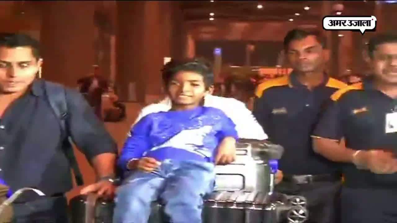 ऑस्कर, लायन, सनी पवार 