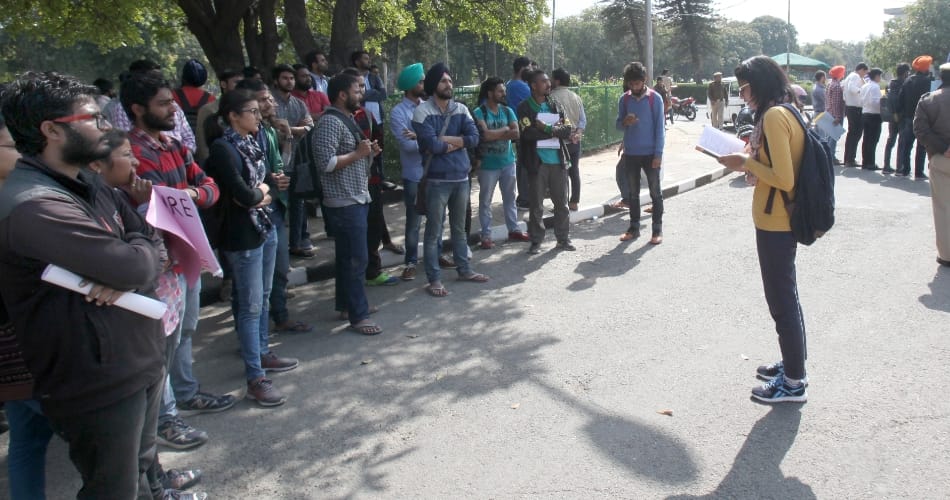 NSUI and SFS protest in punjab university, chandigarh news