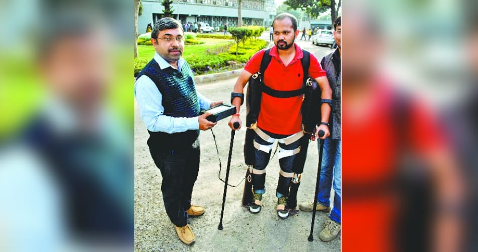 a device invented for paralysis and stroke patients by csio chandigarh scientists