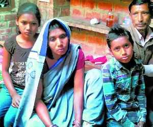 Hostage couple robbed