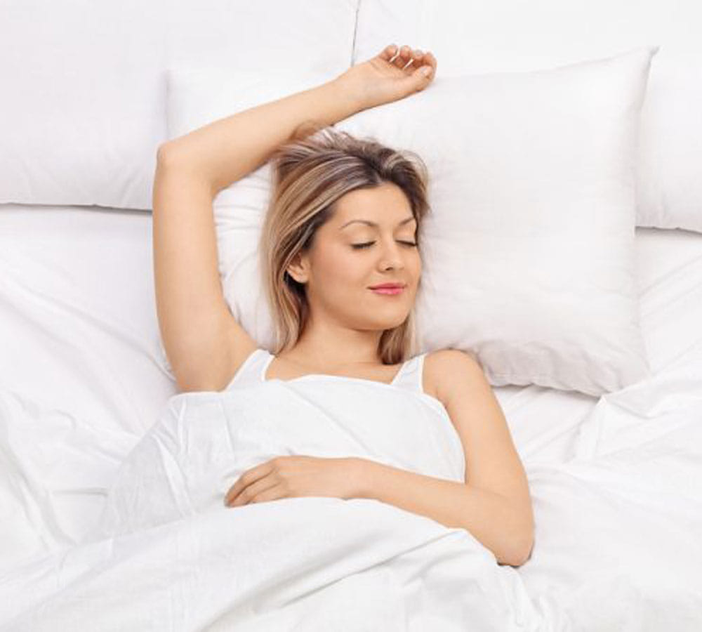 sleeping with blanket reduce stress