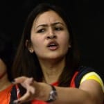 Jwala Gutta  supports Gurmehar Kaur's Anti-War Stand