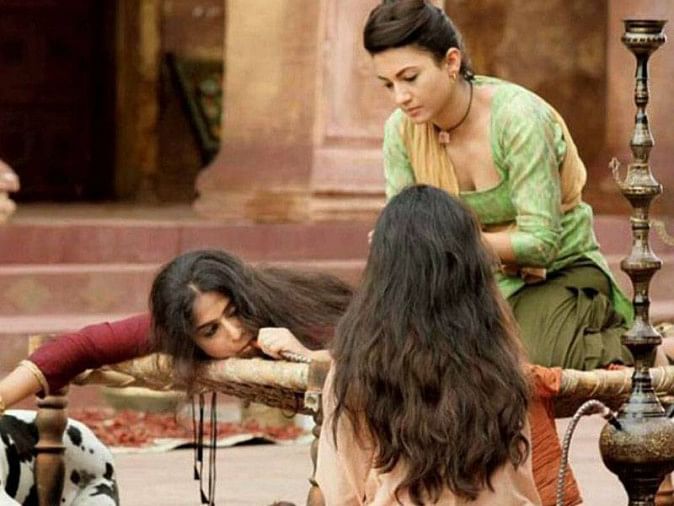 Vidya Balan Ki Chudai Ka Video - Begum Jaan: Things To Look Forward To In Vidya Balan Starrer, Directed By  Srijit Mukherji - Entertainment News: Amar Ujala - à¤µà¥‡à¤¶à¥à¤¯à¤¾à¤“à¤‚ à¤•à¥€ à¤µà¥à¤¯à¤¥à¤¾ à¤•à¥‹  à¤¦à¤¿à¤–à¤¾à¤¤à¥€ à¤¹à¥ˆ à¤µà¤¿à¤¦à¥à¤¯à¤¾ à¤¬à¤¾à¤²à¤¨ à¤•à¥€ à¤«à¤¿à¤