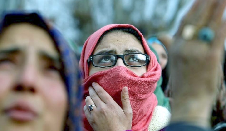 kashmiri muslims leaving valley for future of their children