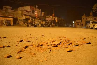 DURING SHOOTING OF FILM BHOOMI, JOURNALIST ASSUALTED N AGRA