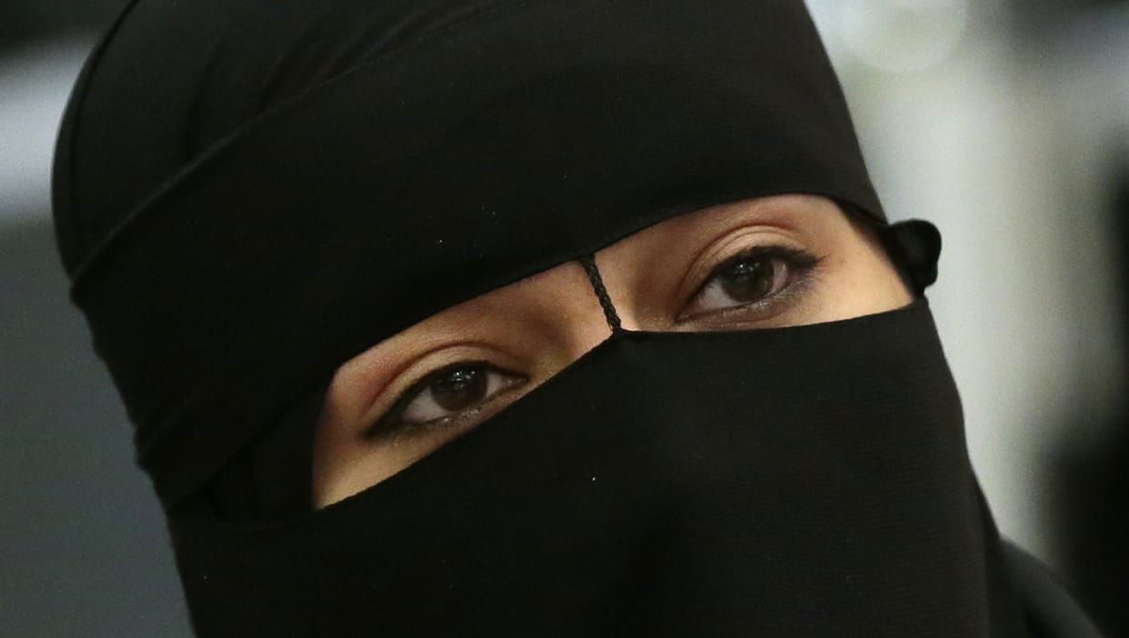 Pakistan: man imprisoned for second marriage without permission of first wife