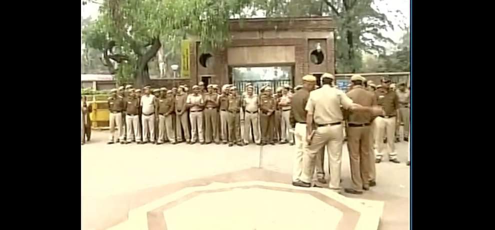 Delhi: ABVP holds protest march outside North Campus' Art Faculty RamjasRow