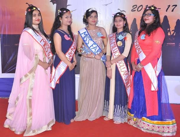 Farewell program in Biyani college
