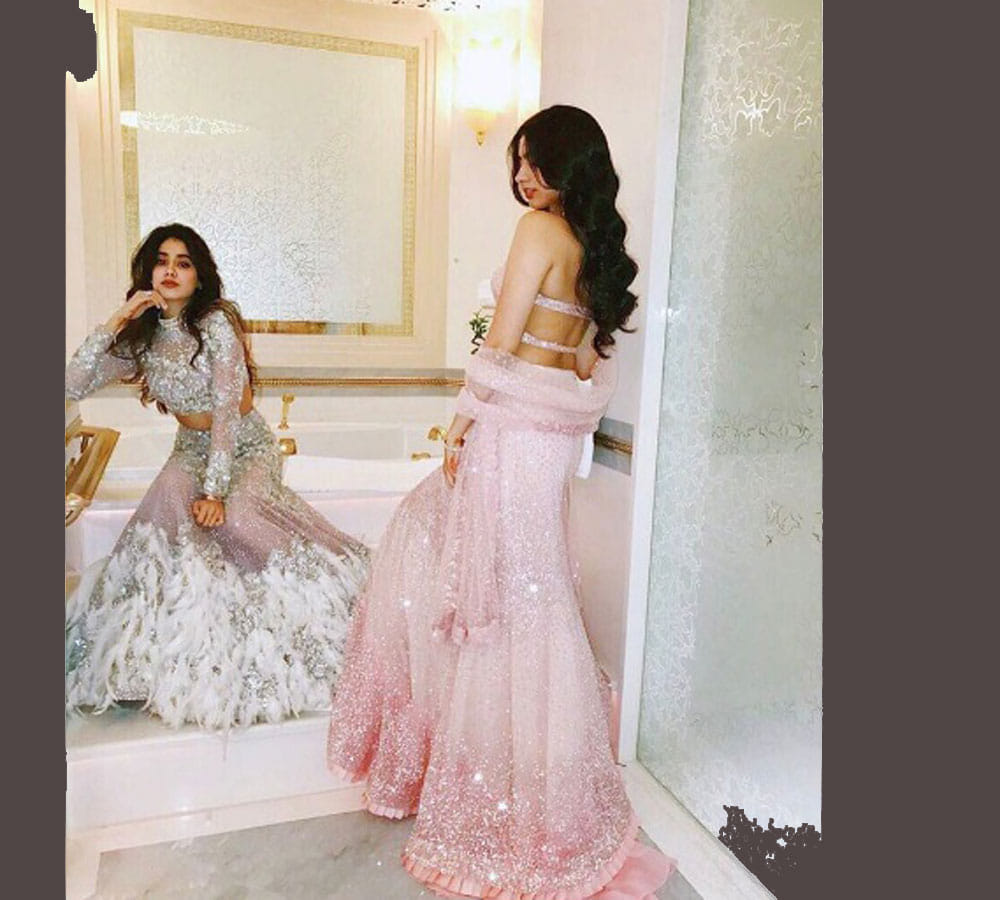 latest photo shoot of sridevi and her daughters 