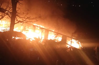 50 cottege Gutted in Fire at Mandi, Himachal.
