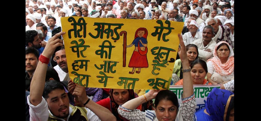 Delhi show strength Jats, Jat women gathered drum cymbal