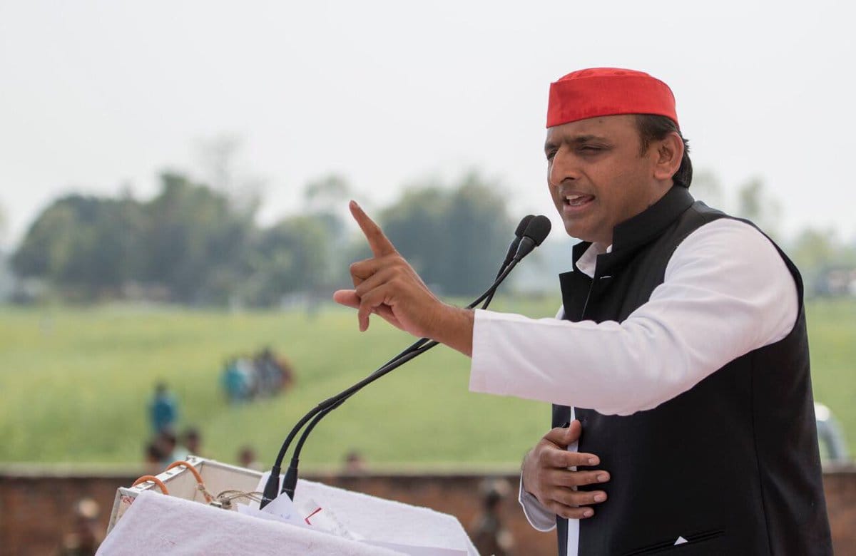akhilesh yadav get elected vidhanmandal leader.