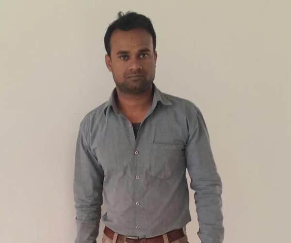  Police caught a man who threats mahesh bhatt.