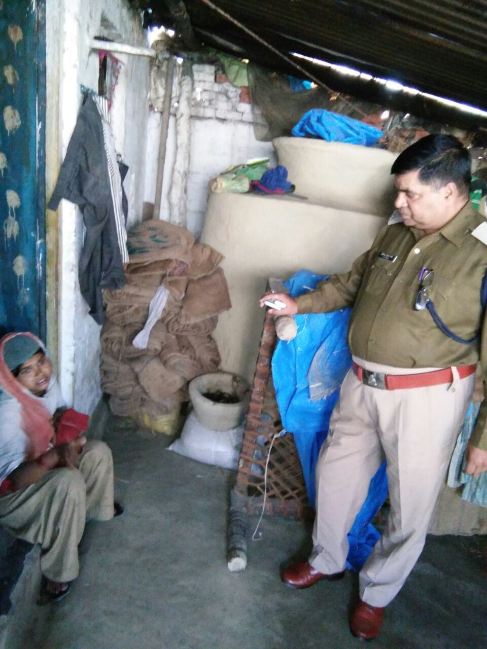 people burn woman alive in gonda
