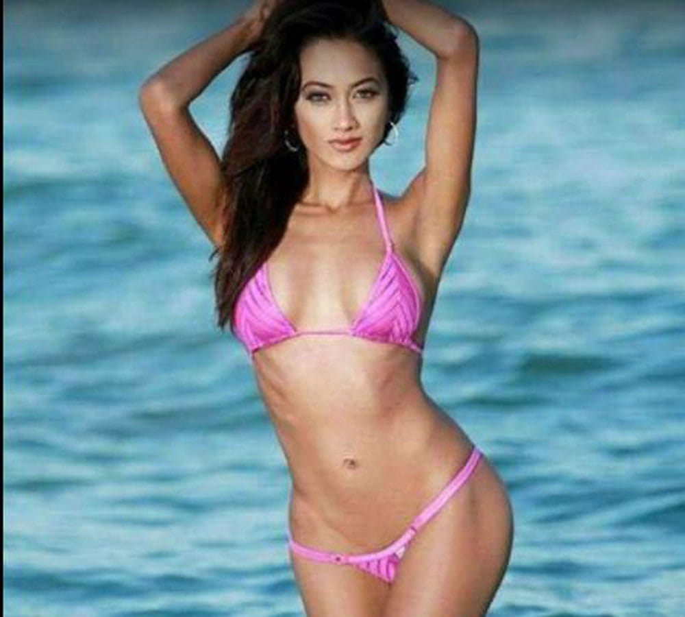 ramina ashfaque bikini photos goes viral 