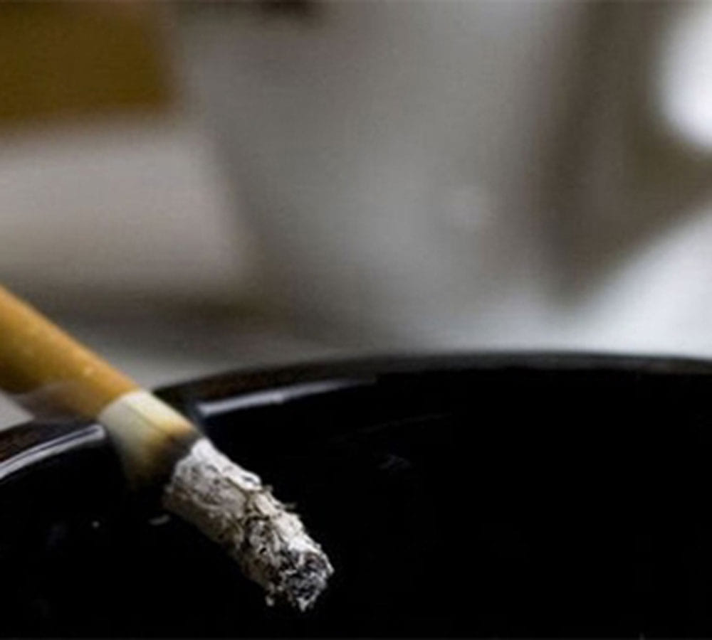 why smokers want coffee after cigarette 