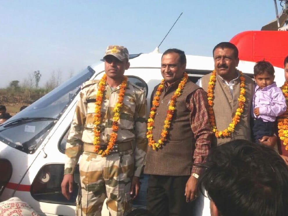 army soldier come on helicopter to take bride