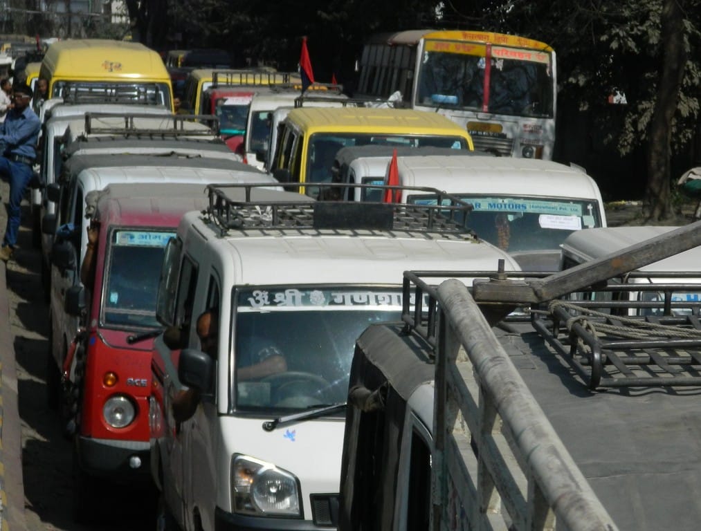 Traffic in Mohaddipur and police lines