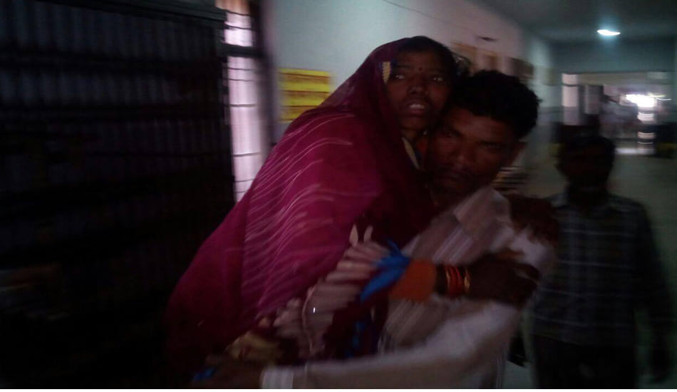 not a single strachar for patients in this hospital 