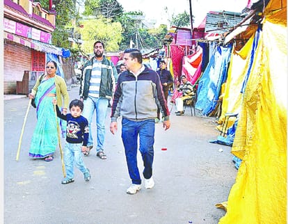 protest and strike continue in katra