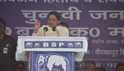 speculations on SP and BSP friendship in Uttar Pradesh.