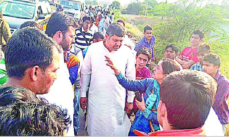 The young man killed and two women injured