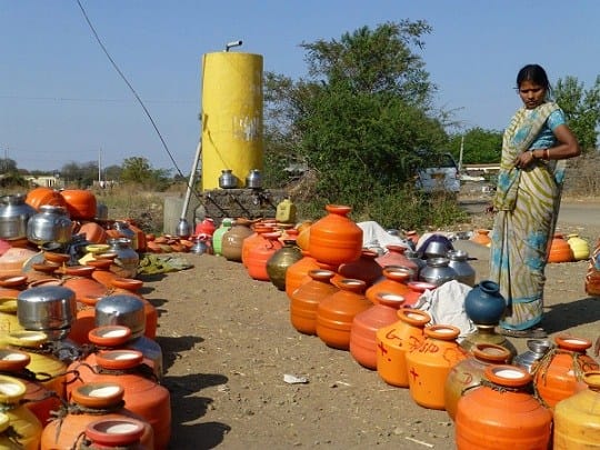 crisis of drinkiing water in mandor