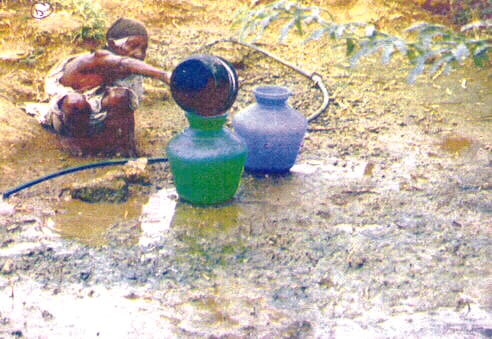 Mondlsera cry for drinking water