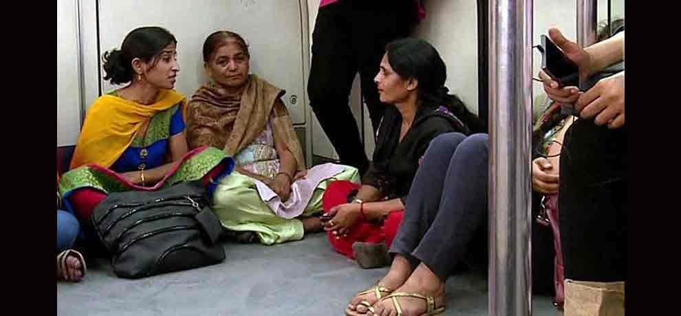 metro will run e rickshaw in delhi 