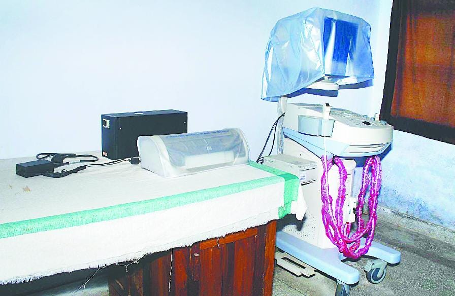 Corona in Noida Oxygen concentrator in police post how to survive from Kovid