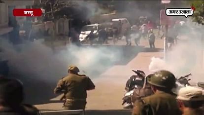 IN JAMMU TEAR GAS SHELLS FIRED ON STUDENT 
