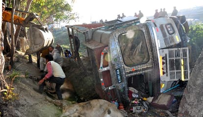 Cow smugglers showered bullets on villagers, escaped after hoodwinking the police 