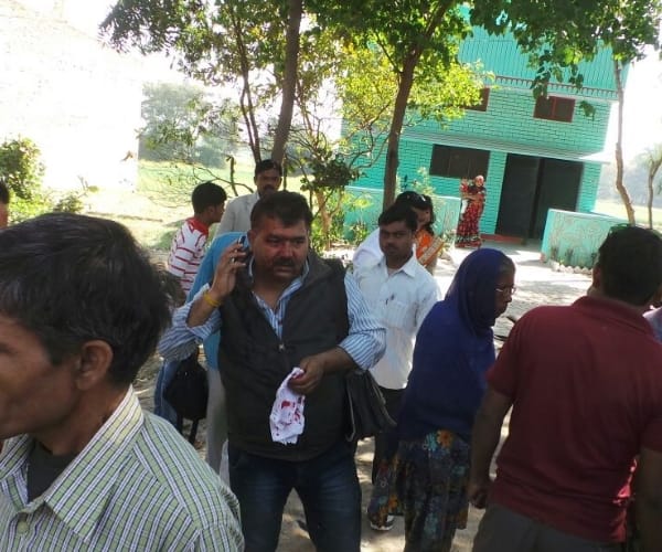  many injured in an accident in faizabad.