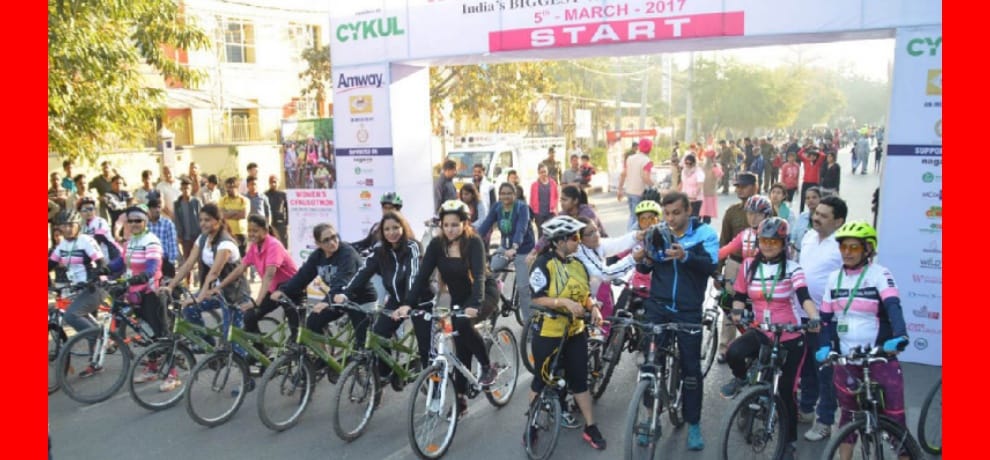Messages to empower women to cycle ten kilometers